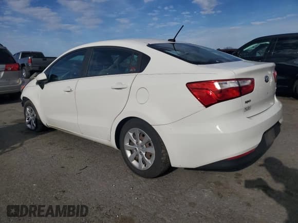 ✅ 2017 Kia Rio LX • VIN: KNADM4A32H6008094 • Лот: 91078035. Опубликован ранее на Copart с пробегом 158 939 миль. Бесплатный доступ к архиву аукционных продаж из США и подробный отчёт об истории автомобиля на DreamBid. Изображение 2.