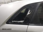 ✅ 2011 Kia Sorento LX • VIN: 5XYKTCA10BG163690 • Lot: 43621522. Listed on IAAI with 111,243 mi. Free auction sales archive from the USA and detailed vehicle history report at DreamBid. Image 6.