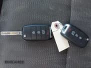 ✅ 2020 Kia Sportage LX • VIN: KNDPM3AC9L7644248 • Lot: 43561653. Wystawiony na IAAI z przebiegiem 80 825 mil. Bezpłatny archiwum sprzedaży aukcyjnych z USA i szczegółowy raport historii pojazdu na DreamBid. Zdjęcie 11.