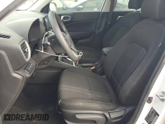 2020 Hyundai Venue SEL с VIN KMHRC8A30LU021106, выставлен на аукционе Copart как лот 76446774 с пробегом 51 847 миль миль и На запчасти • Non repairable. История ставок и продаж доступна на DreamBid. Изображение 7.