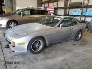 ✅ 1984 Porsche 944 • VIN: WP0AA0942EN465607 • Lot: 68647485. Wystawiony na Copart z przebiegiem 40 739 mil. Bezpłatny archiwum sprzedaży aukcyjnych z USA i szczegółowy raport historii pojazdu na DreamBid. Zdjęcie 1.