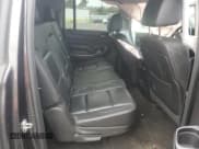 ✅ 2015 Chevrolet Suburban LT • VIN: 1GNSCJKC3FR569739 • Lot: 82291685. Wystawiony na Copart z przebiegiem 176 880 mil. Bezpłatny archiwum sprzedaży aukcyjnych z USA i szczegółowy raport historii pojazdu na DreamBid. Zdjęcie 11.