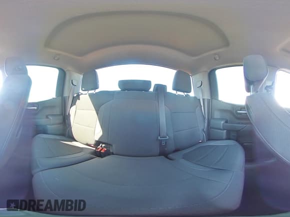 ✅ 2019 Chevrolet Silverado 1500 LT • VIN: 1GCRWCED8KZ229334 • Lot: 89434005. Wystawiony na Copart z przebiegiem Nie podano. Bezpłatny archiwum sprzedaży aukcyjnych z USA i szczegółowy raport historii pojazdu na DreamBid. Zdjęcie 15.