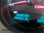 ✅ 2011 Chevrolet Silverado 2500HD LTZ • VIN: 1GC1KYC82BF178510 • Лот: 42248731. Опубликован ранее на IAAI с пробегом 292 024 миль. Бесплатный доступ к архиву аукционных продаж из США и подробный отчёт об истории автомобиля на DreamBid. Изображение 15.