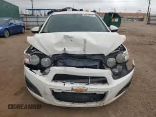 2015 Chevrolet Sonic LT с VIN 1G1JD5SH2F4215334, выставлен на аукционе Copart как лот 58010734 с пробегом 124 266 миль миль и Списание • Salvage title. История ставок и продаж доступна на DreamBid. Изображение 5.