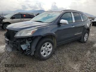 ✅ 2014 Chevrolet Traverse LS • VIN: 1GNKVFKD8EJ224543 • Lot: 70407865. Wystawiony na Copart z przebiegiem 93 421 mil. Bezpłatny archiwum sprzedaży aukcyjnych z USA i szczegółowy raport historii pojazdu na DreamBid. Zdjęcie 1.