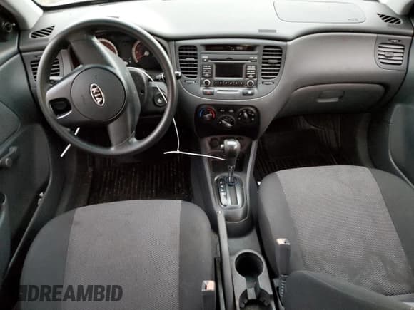 ✅ 2010 Kia Rio LX • VIN: KNADH5A36A6669899 • Лот: 85549824. Опубликован ранее на Copart с пробегом 150 139 миль. Бесплатный доступ к архиву аукционных продаж из США и подробный отчёт об истории автомобиля на DreamBid. Изображение 8.