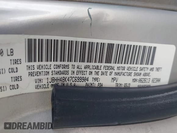 ✅ 2007 Jeep Commander Sport • VIN: 1J8HH48K47C699904 • Lot: 42509665. Listed on IAAI with 198,539 mi. Free auction sales archive from the USA and detailed vehicle history report at DreamBid. Image 9.