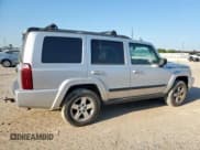 ✅ 2008 Jeep Commander Sport • VIN: 1J8HH48K38C223726 • Lot: 71426635. Wystawiony na Copart z przebiegiem 198 638 mil. Bezpłatny archiwum sprzedaży aukcyjnych z USA i szczegółowy raport historii pojazdu na DreamBid. Zdjęcie 3.
