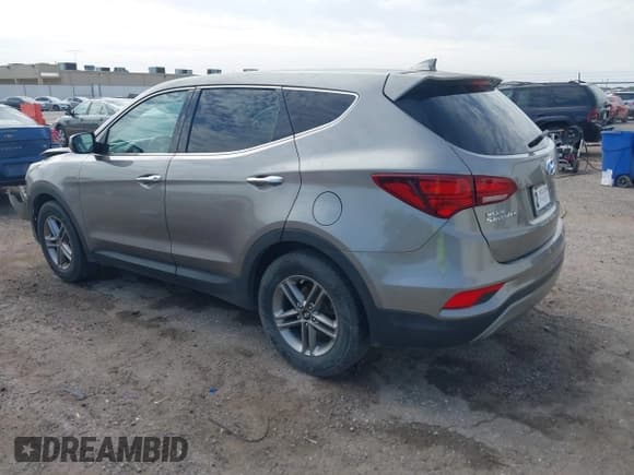 ✅ 2017 Hyundai Santa Fe 2.4L • VIN: 5XYZTDLB6HG442371 • Lot: 43471955. Listed on IAAI with 181,167 mi. Free auction sales archive from the USA and detailed vehicle history report at DreamBid. Image 3.