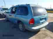 1996 Dodge Caravan SE с VIN 1B4GP44R0TB386449, выставлен на аукционе IAAI как лот 41949313 с пробегом 305 625 миль миль и . История ставок и продаж доступна на DreamBid. Изображение 3.