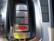 ✅ 2011 Volkswagen CC Sport • VIN: WVWMN7AN7BE720794 • Lot: 43029563. Wystawiony na IAAI z przebiegiem 184 291 mil. Bezpłatny archiwum sprzedaży aukcyjnych z USA i szczegółowy raport historii pojazdu na DreamBid. Zdjęcie 11.