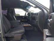 ✅ 2021 Chevrolet Silverado 1500 RST • VIN: 3GCUYEED8MG383402 • Lot: 43110853. Wystawiony na IAAI z przebiegiem 72 129 mil. Bezpłatny archiwum sprzedaży aukcyjnych z USA i szczegółowy raport historii pojazdu na DreamBid. Zdjęcie 5.