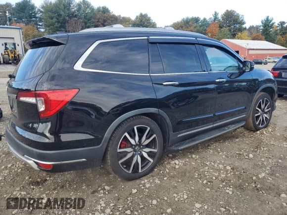 ✅ 2019 Honda Pilot Touring 8-Passenger • VIN: 5FNYF6H99KB068941 • Lot: 87454695. Listed on Copart with 98,410 mi. Free auction sales archive from the USA and detailed vehicle history report at DreamBid. Image 3.