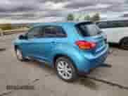 2013 Mitsubishi Outlander ES z VIN 4A4AP3AUXDE018459, wystawiony jako Copart lot #84996685 z przebiegiem 111 650 mil mil oraz Szkoda całkowita • Salvage title. Historia ofert i sprzedaży dostępna na DreamBid. Obrazek 2.