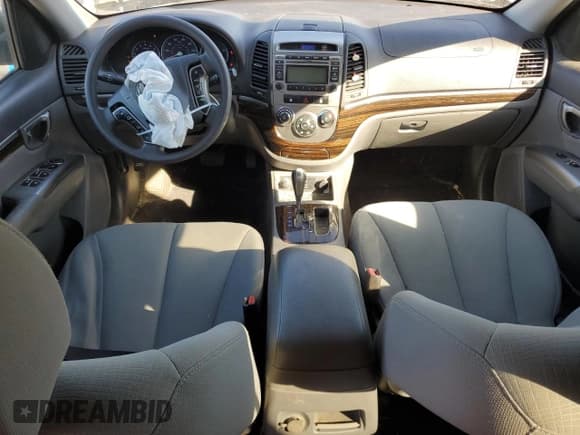 ✅ 2011 Hyundai Santa Fe GLS • VIN: 5XYZG3AB2BG079866 • Lot: 77247374. Listed on Copart with 303,330 mi. Free auction sales archive from the USA and detailed vehicle history report at DreamBid. Image 8.