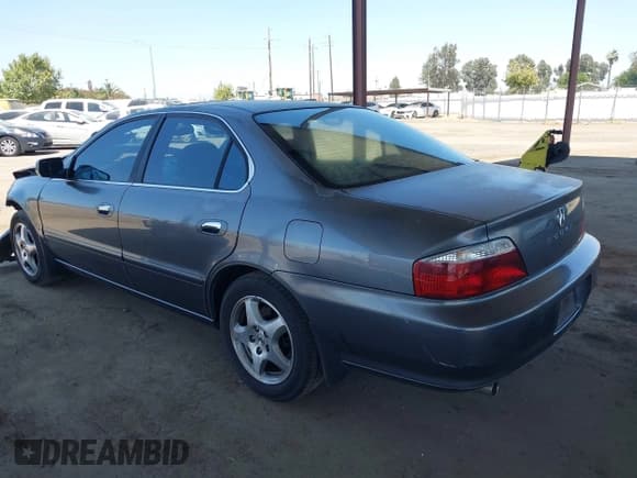 ✅ 2002 Acura TL • VIN: 19UUA56662A045613 • Lot: 42593514. Wystawiony na IAAI z przebiegiem 153 831 mil. Bezpłatny archiwum sprzedaży aukcyjnych z USA i szczegółowy raport historii pojazdu na DreamBid. Zdjęcie 3.