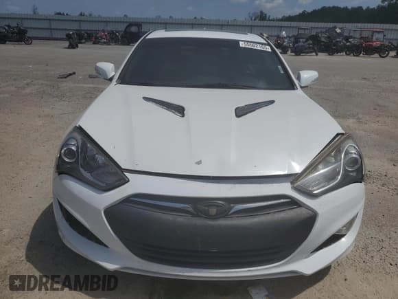✅ 2015 Hyundai Genesis Coupe 3.8L Base • VIN: KMHHU6KJ3FU122509 • Lot: 55502165. Listed on Copart with 90,497 mi. Free auction sales archive from the USA and detailed vehicle history report at DreamBid. Image 5.