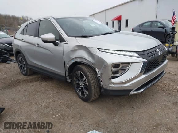 ✅ 2022 Mitsubishi Eclipse Cross SE • VIN: JA4ATWAA7NZ001388 • Lot: 41993010. Wystawiony na IAAI z przebiegiem 30 085 mil. Bezpłatny archiwum sprzedaży aukcyjnych z USA i szczegółowy raport historii pojazdu na DreamBid. Zdjęcie 1.