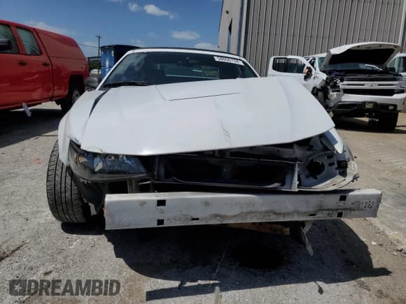 ✅ 2004 Ford Mustang Deluxe • VIN: 1FAFP44484F112788 • Lot: 58056134. Listed on Copart with 190,207 mi. Free auction sales archive from the USA and detailed vehicle history report at DreamBid. Image 5.