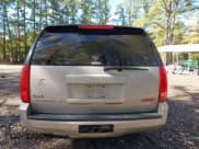 ✅ 2007 GMC Yukon XL SLT • VIN: 1GKFK16347J225364 • Lot: 43484027. Listed on IAAI with Not provided. Free auction sales archive from the USA and detailed vehicle history report at DreamBid. Image 16.