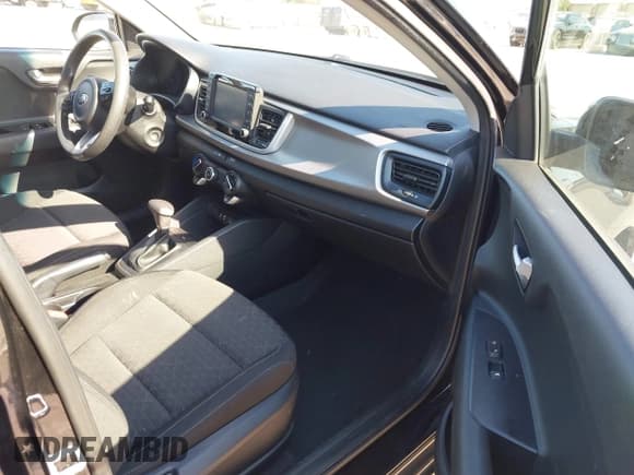 ✅ 2020 Kia Rio S • VIN: 3KPA24AD5LE297981 • Lot: 43121487. Listed on IAAI with 108,778 mi. Free auction sales archive from the USA and detailed vehicle history report at DreamBid. Image 5.