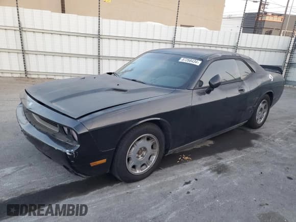 ✅ 2010 Dodge Challenger SE • VIN: 2B3CJ4DVXAH212457 • Lot: 87268434. Wystawiony na Copart z przebiegiem Nie podano. Bezpłatny archiwum sprzedaży aukcyjnych z USA i szczegółowy raport historii pojazdu na DreamBid. Zdjęcie 1.