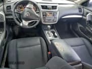 ✅ 2017 Nissan Altima SV • VIN: 1N4AL3AP8HC162855 • Лот: 95693045. Опубликован ранее на Copart с пробегом 125 880 миль. Бесплатный доступ к архиву аукционных продаж из США и подробный отчёт об истории автомобиля на DreamBid. Изображение 8.