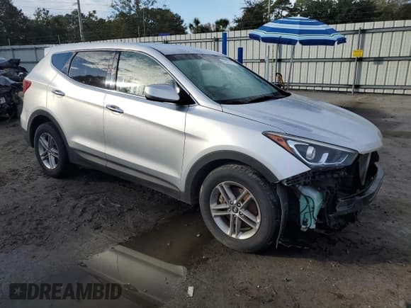 ✅ 2018 Hyundai Santa Fe 2.4L • VIN: 5XYZTDLB3JG568791 • Лот: 78307493. Опубликован ранее на Copart с пробегом 58 551 миль. Бесплатный доступ к архиву аукционных продаж из США и подробный отчёт об истории автомобиля на DreamBid. Изображение 4.