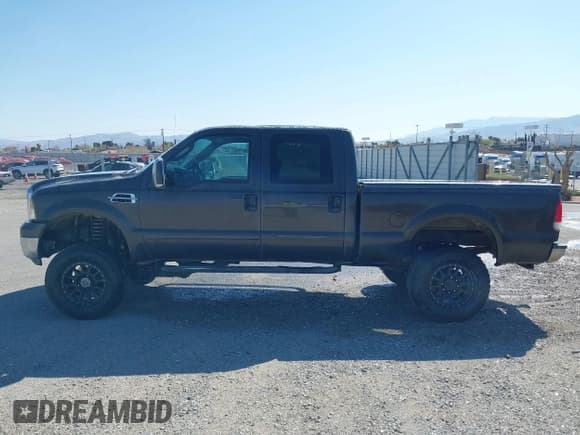 ✅ 2006 Ford F-250 XL • VIN: 1FTSW21P46EC04567 • Lot: 41845350. Listed on IAAI with 145,360 mi. Free auction sales archive from the USA and detailed vehicle history report at DreamBid. Image 13.
