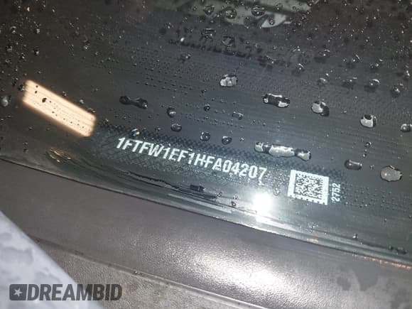 ✅ 2017 Ford F-150 XLT • VIN: 1FTFW1EF1HFA04207 • Lot: 43505990. Wystawiony na IAAI z przebiegiem 92 473 mil. Bezpłatny archiwum sprzedaży aukcyjnych z USA i szczegółowy raport historii pojazdu na DreamBid. Zdjęcie 9.