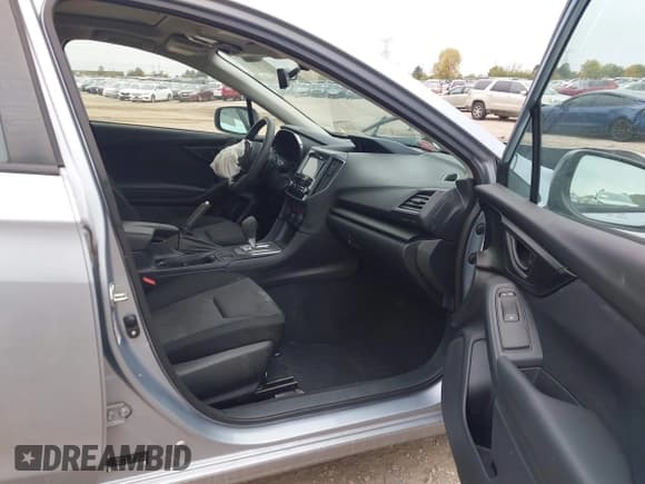 ✅ 2017 Subaru Impreza Premium • VIN: 4S3GTAD63H3711082 • Lot: 43513367. Listed on IAAI with 74,235 mi. Free auction sales archive from the USA and detailed vehicle history report at DreamBid. Image 5.