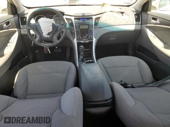✅ 2012 Hyundai Sonata GLS • VIN: 5NPEB4AC5CH401728 • Lot: 66282114. Listed on Copart with 42,005 mi. Free auction sales archive from the USA and detailed vehicle history report at DreamBid. Image 8.