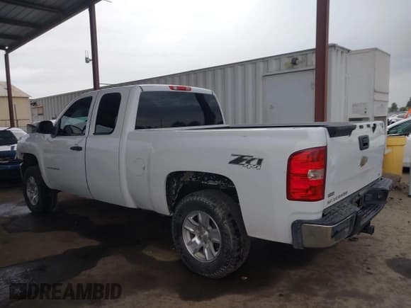 ✅ 2013 Chevrolet Silverado 1500 LT • VIN: 1GCRKSE75DZ118985 • Lot: 43474164. Listed on IAAI with 219,805 mi. Free auction sales archive from the USA and detailed vehicle history report at DreamBid. Image 15.