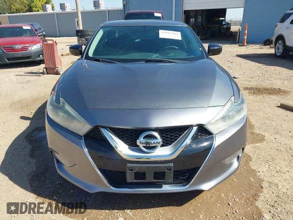 ✅ 2017 Nissan Maxima SL • VIN: 1N4AA6APXHC381274 • Lot: 42883949. Listed on IAAI with 83,357 mi. Free auction sales archive from the USA and detailed vehicle history report at DreamBid. Image 12.