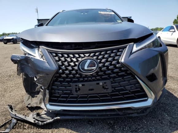 ✅ 2023 Lexus UX 250h Premium • VIN: JTHP9JBH8P2069660 • Lot: 61644545. Listed on Copart with 42,888 mi. Free auction sales archive from the USA and detailed vehicle history report at DreamBid. Image 5.