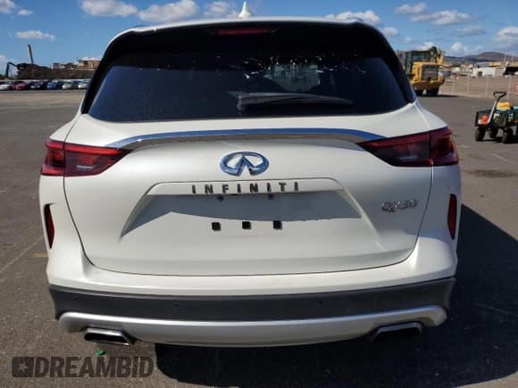 ✅ 2022 Infiniti QX50 Sensory • VIN: 3PCAJ5EA6NF117218 • Лот: 75368184. Опубликован ранее на Copart с пробегом 23 533 миль. Бесплатный доступ к архиву аукционных продаж из США и подробный отчёт об истории автомобиля на DreamBid. Изображение 6.