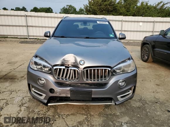 ✅ 2017 BMW X5 xDrive35i • VIN: 5UXKR0C36H0X83436 • Lot: 68090285. Listed on Copart with 132,847 mi. Free auction sales archive from the USA and detailed vehicle history report at DreamBid. Image 5.