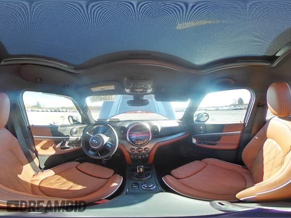 ✅ 2024 MINI Countryman Cooper S • VIN: WMZ83BR08R3S16831 • Lot: 79364014. Listed on Copart with 10,125 mi. Free auction sales archive from the USA and detailed vehicle history report at DreamBid. Image 13.