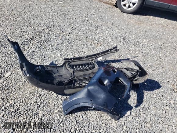 ✅ 2017 BMW X1 xDrive28i • VIN: WBXHT3Z35H4A64957 • Лот: 70303865. Опубликован ранее на Copart с пробегом 129 023 миль. Бесплатный доступ к архиву аукционных продаж из США и подробный отчёт об истории автомобиля на DreamBid. Изображение 13.