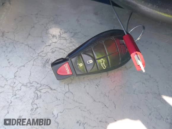 2010 Dodge Challenger R/T с VIN 2B3CJ5DT1AH151942, выставлен на аукционе IAAI как лот 43574453 с пробегом 226 340 миль миль и . История ставок и продаж доступна на DreamBid. Изображение 11.