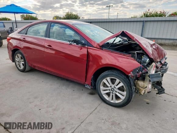 ✅ 2014 Hyundai Sonata GLS • VIN: 5NPEB4AC3EH883182 • Лот: 81767445. Опубликован ранее на Copart с пробегом 233 032 миль. Бесплатный доступ к архиву аукционных продаж из США и подробный отчёт об истории автомобиля на DreamBid. Изображение 4.