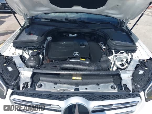 ✅ 2021 Mercedes-Benz GLC 300 • VIN: W1N0G8DB8MV322747 • Лот: 42690323. Опубликован ранее на IAAI с пробегом Не указан. Бесплатный доступ к архиву аукционных продаж из США и подробный отчёт об истории автомобиля на DreamBid. Изображение 10.