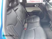 ✅ 2023 Jeep Compass Limited • VIN: 3C4NJDCN9PT519336 • Lot: 41978460. Wystawiony na IAAI z przebiegiem 35 272 mil. Bezpłatny archiwum sprzedaży aukcyjnych z USA i szczegółowy raport historii pojazdu na DreamBid. Zdjęcie 8.