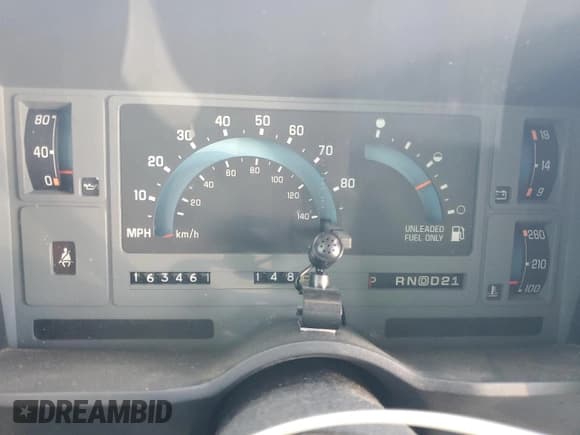 ✅ 1992 Chevrolet S-10 • VIN: 1GCCS14Z5N8130452 • Lot: 89692115. Wystawiony na Copart z przebiegiem 163 461 mil. Bezpłatny archiwum sprzedaży aukcyjnych z USA i szczegółowy raport historii pojazdu na DreamBid. Zdjęcie 9.