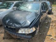 ✅ 2001 Volvo V40 • VIN: YV1VW29581F689115 • Лот: 60998995. Опубликован ранее на Copart с пробегом 182 500 миль. Бесплатный доступ к архиву аукционных продаж из США и подробный отчёт об истории автомобиля на DreamBid. Изображение 8.