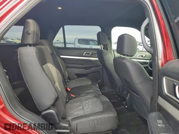 ✅ 2017 Ford Explorer XLT • VIN: 1FM5K8D89HGE00233 • Лот: 95109845. Опубликован ранее на Copart с пробегом 163 029 миль. Бесплатный доступ к архиву аукционных продаж из США и подробный отчёт об истории автомобиля на DreamBid. Изображение 11.