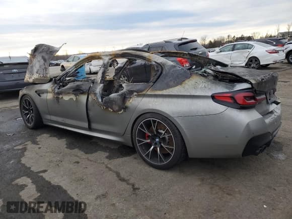 ✅ 2021 BMW M5 • VIN: WBS83CH07MCF47086 • Lot: 81207133. Wystawiony na Copart z przebiegiem Nie podano. Bezpłatny archiwum sprzedaży aukcyjnych z USA i szczegółowy raport historii pojazdu na DreamBid. Zdjęcie 2.