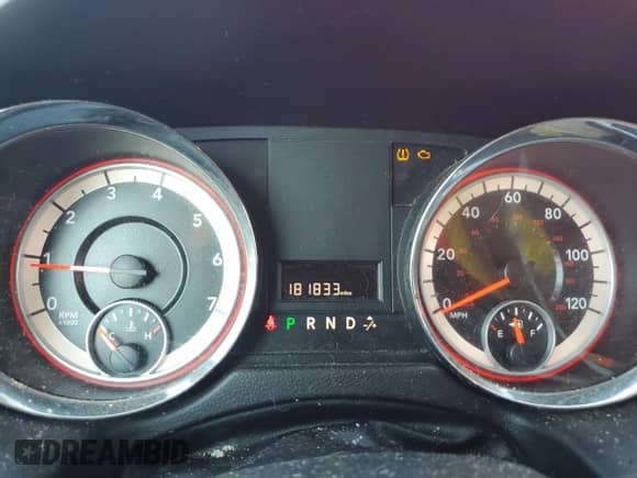 2015 Dodge Grand Caravan R/T with VIN 2C4RDGEG4FR639281, listed as a Copart auction lot 71662595 with 181,833 mi miles and Non repairable. Bid and sale history available at DreamBid. Image 9.