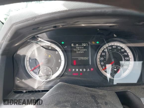 ✅ 2018 Ram 2500 Tradesman • VIN: 3C6UR5CJ3JG300872 • Lot: 42001722. Listed on IAAI with 127,543 mi. Free auction sales archive from the USA and detailed vehicle history report at DreamBid. Image 7.